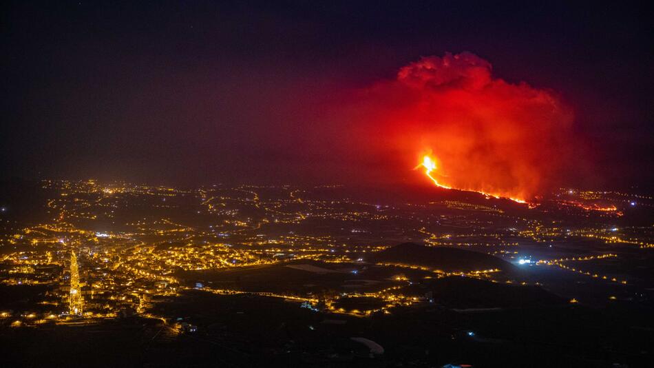 Vulkanausbruch auf Kanareninsel La Palma