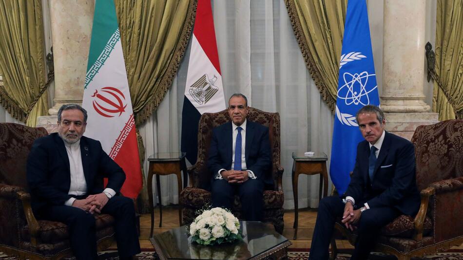Irans Aussenminister und IAEA-Chef führen Gespräche in Kairo