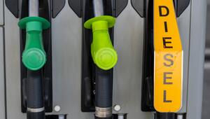 Zapfsäule einer Tankstelle in der Schweiz