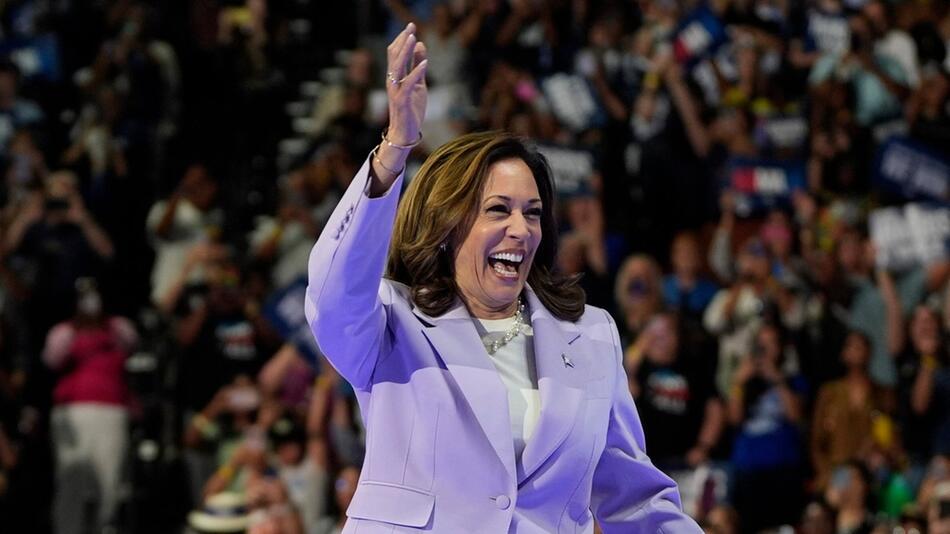 "Kamala Harris - Die erste Frau im Weissen Haus?": Kamala Harris tritt bei der US-Präsidentenwahl ...