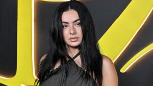 Charli XCX präsentiert 2026 ihre Mockumentary "The Moment".