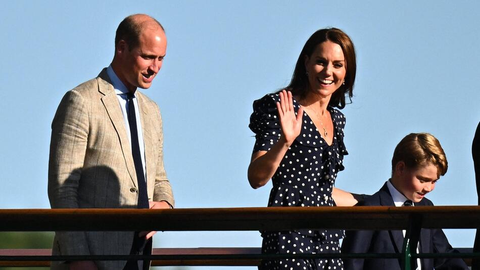 Prinz William und Prinzessin Kate mit ihrem Sohn, Prinz George.