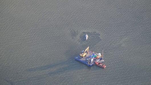 Neue Hoffnung für den Wal: Rettung per Lastkahn?