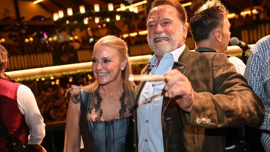 Schwarzenegger im Marstall-Festzelt
