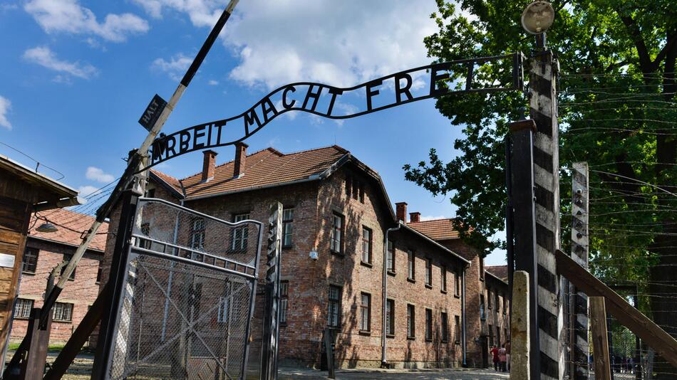 Eingangstor des Konzentrationslagers Auschwitz.