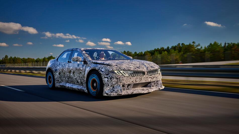 BMW Prototyp mit Fahrdynamikregelung "Heart of Joy"