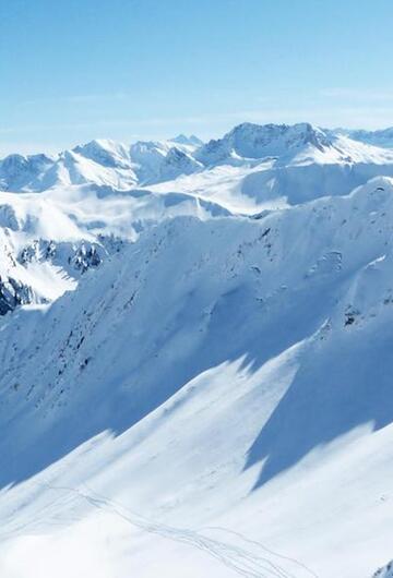 Ausblick in Skigebiet