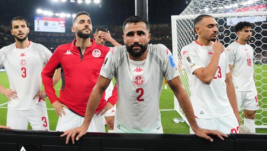 Ali Abdi (M.) erlebte mit Tunesien ein echtes WM-Debakel.