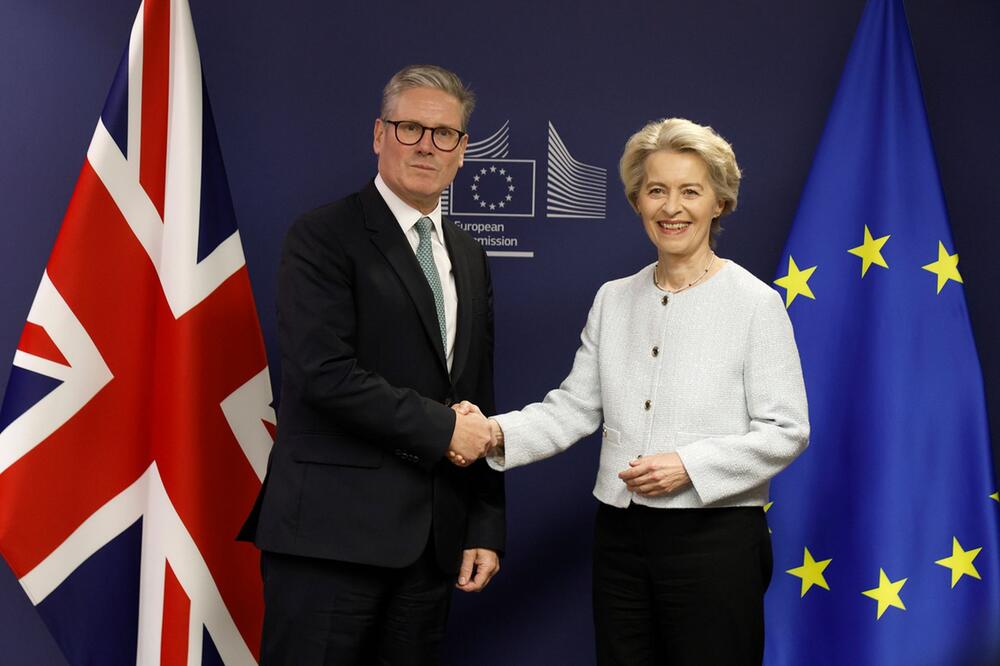 Premier Starmer und EU-Kommissionspräsidentin von der Leyen