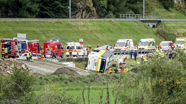 Mehrere Tote bei Busunfall in der Schweiz