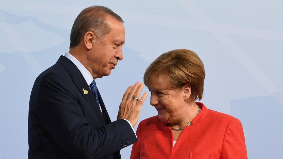 Angela Merkel and Recep Tayyip Erdogan