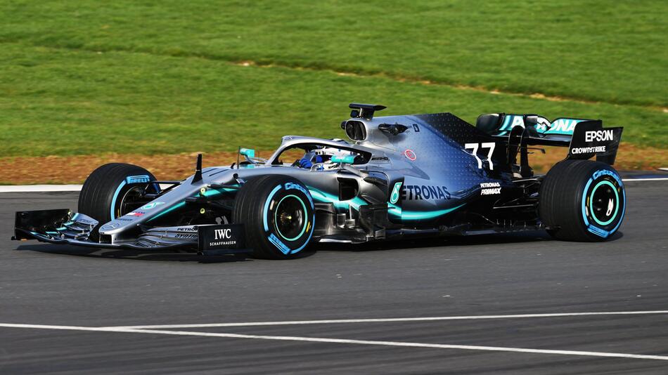 Formel 1 - Mercedes Rennwagen W10