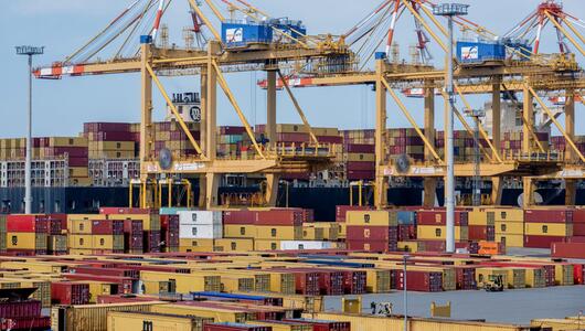 Containerterminal in Bremerhaven