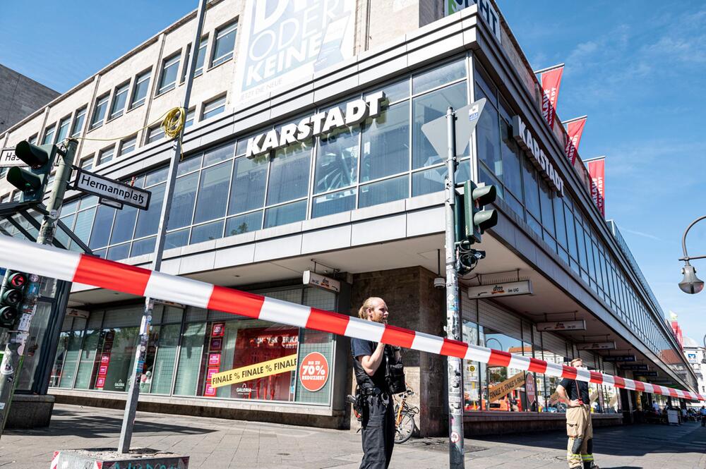 Raubüberfall am Hermannplatz