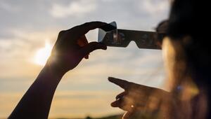 Sonnenfinsternis, Brille