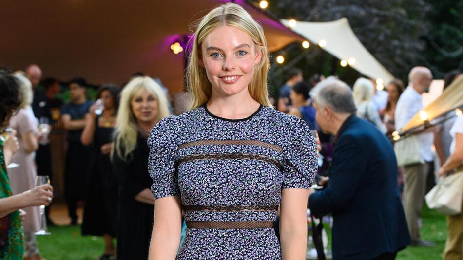 Nell Hudson hat erst vor Kurzem geheiratet.