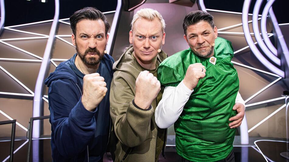 Zusammen mit Jan Köppen und Jens "Knossi" Knossalla will Tim Mälzer ein weiteres Mal Expertinnen ...
