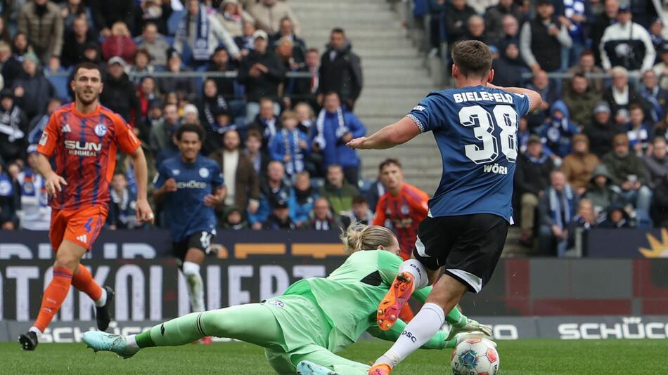 Arminia Bielefeld - FC Schalke 04