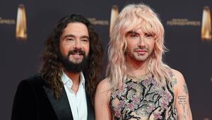 Bill und Tom Kaulitz erinnern sich bei "Aspekte" an Hass und Gewalt in ihrer alten Heimat.