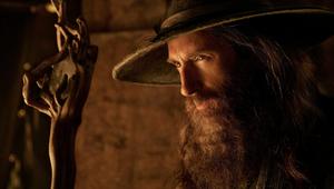 Daniel Weyman als Gandalf in "Der Herr der Ringe: Die Ringe der Macht".