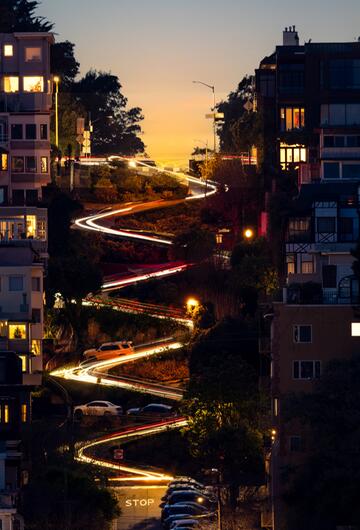 Lombard Street bei Nacht