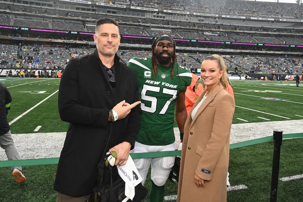 Joe Manganiello und Caitlin O'Connor beim Football-Spiel