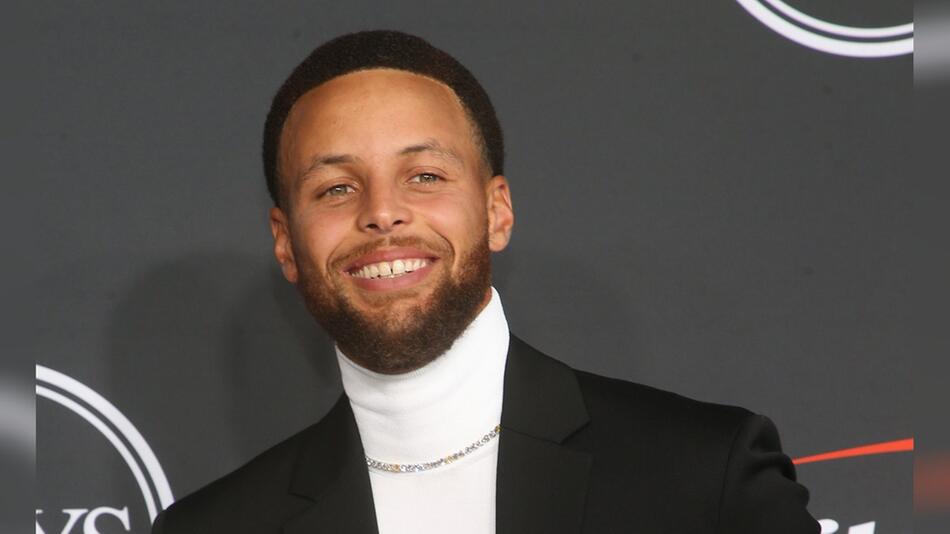 Basketballer Stephen Curry freut sich derzeit auf die Geburt von Baby Nummer vier.