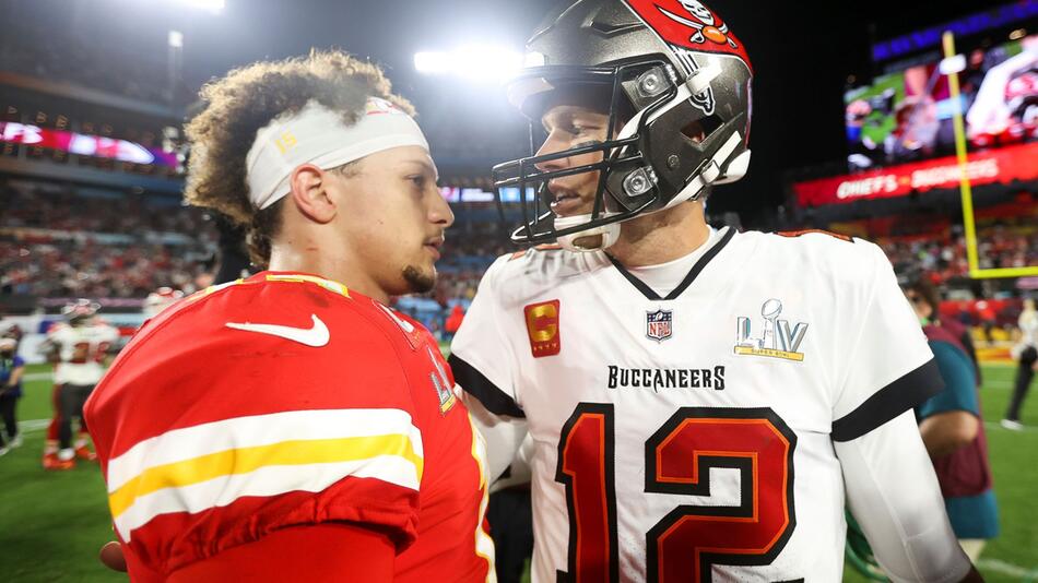 Patrick Mahomes und Tom Brady