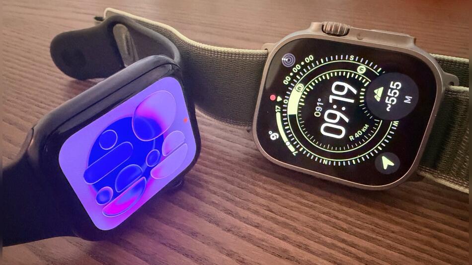 Grosser Bruder, kleine Schwester: die neuen Apple Watches Ultra 3 (re.) und SE 3.