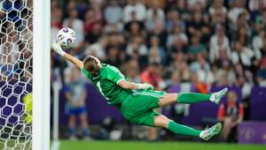 Ann-Katrin Bergers Wunder-Parade bei der EM 2025.