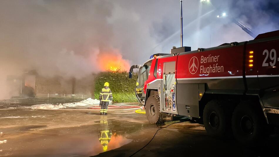 Grossbrand in Döner-Produktion