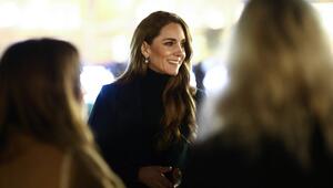 Prinzessin Kate bei ihrem Besuch im Ever After Garden in London.