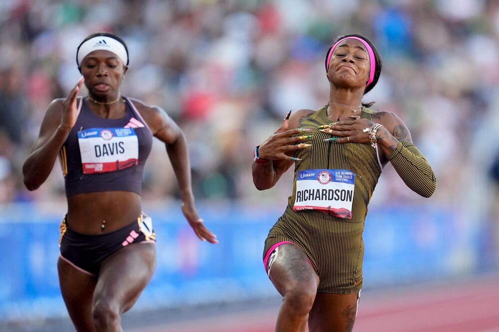 Die US-Sprinterin Sha'Carri Richardson löst ihr Ticket für Olympia in Paris in Weltjahresbestzeit