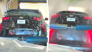 Einkauf unter der Dusche: SUV fährt mit offenem Kofferraum in die Waschanlage