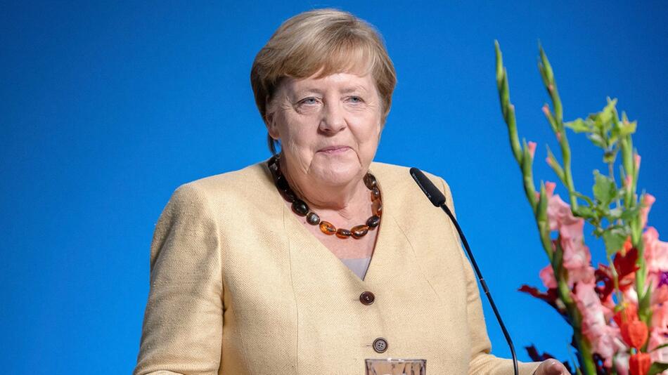 Angela Merkel nutzt kein Social Media.