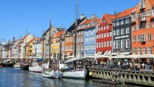In Kopenhagen bist du in circa fünf Stunden.