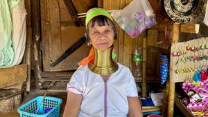 Langhalsfrauen - "Long Neck Karen" - im Norden Thailands