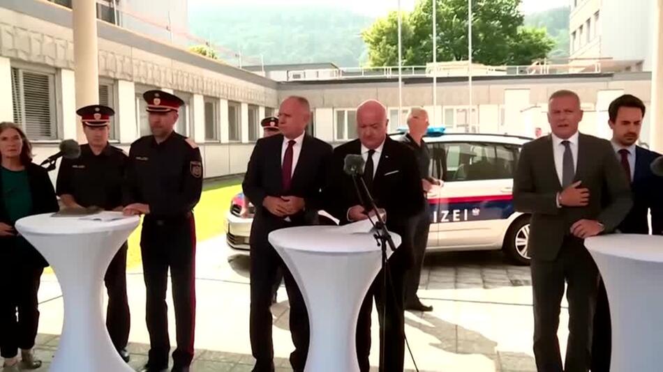 Österreich erhöht nach Amoklauf Mindestalter für Waffenkäufe