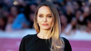 Angelina Jolie plant grosse Veränderungen.
