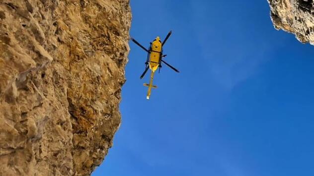 Ein Hubschrauber der Bergwacht.