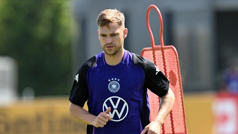 Training Fussball Nationalmannschaft Männer