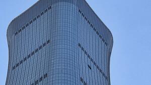 Loch in CITIC Tower in Peking