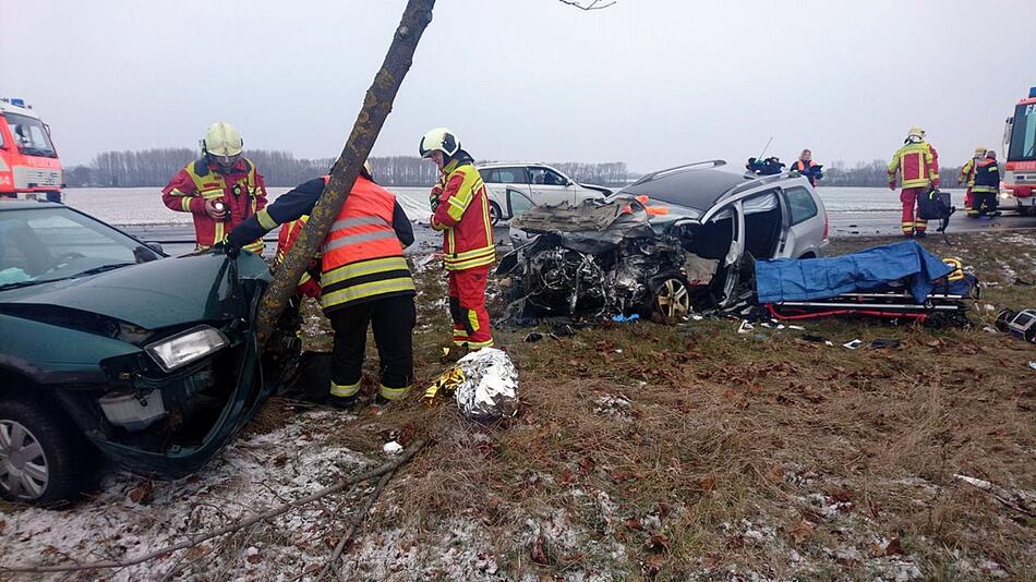 Tödlicher Unfall auf Bundesstrasse