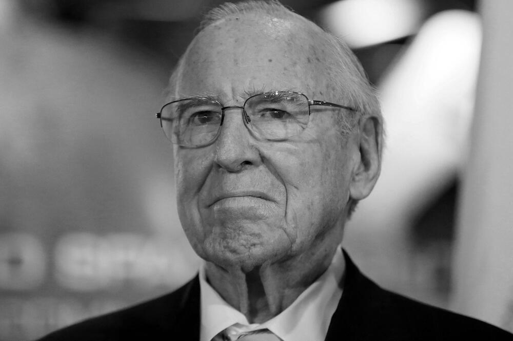 Jim Lovell
