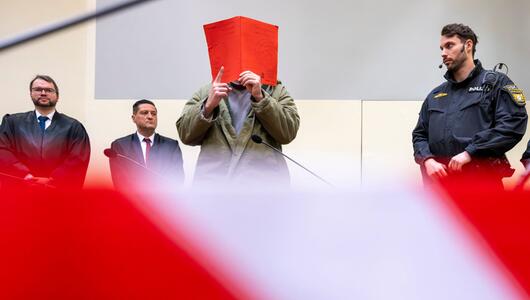 Prozess wegen Auto-Anschlag auf eine Demonstration