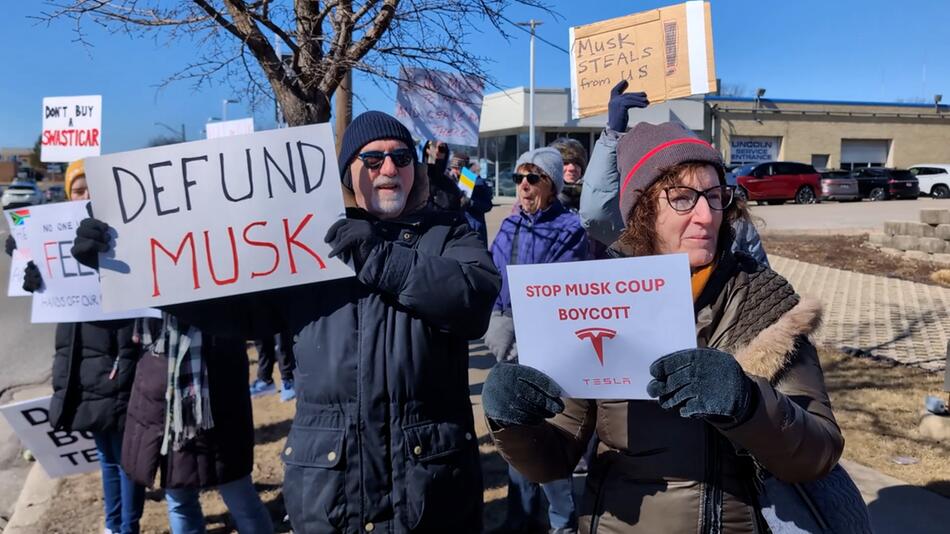 Massenproteste gegen Elon Musk und Tesla