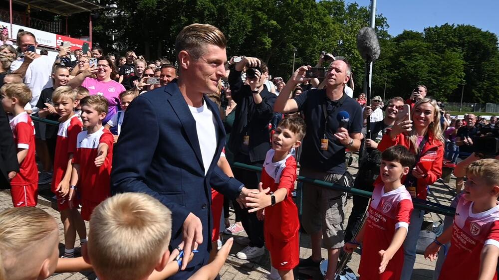 Verleihung des Landesverdienstordens an Toni Kroos