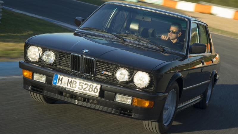 Der erste M5 von BMW