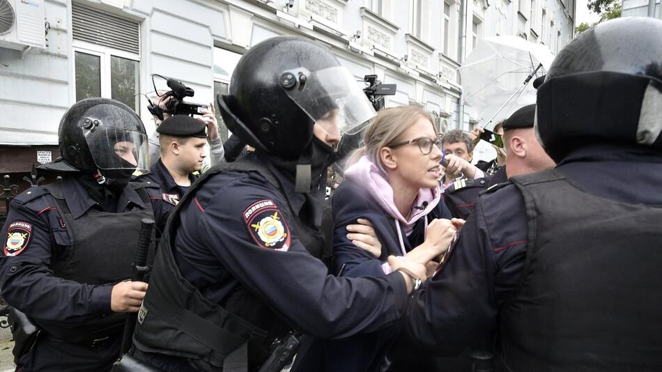 Protest gegen Wahlausschluss in Moskau