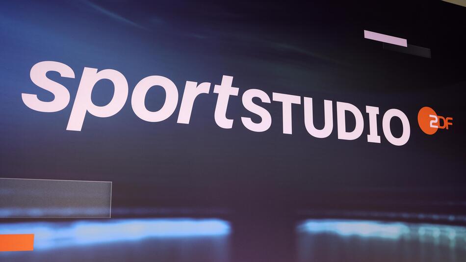 Logo des "Aktuellen Sportstudios" des ZDF am 18. Juni 2023 im Deutschen Fussballmuseum